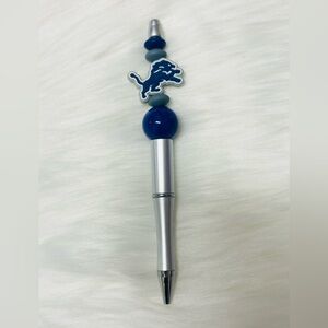 🩷🆕🩷 Handmade Football Beadeable Pens “Lions”
